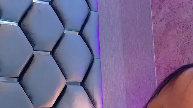 VanessaGlenn online show from 6, 7, 2026