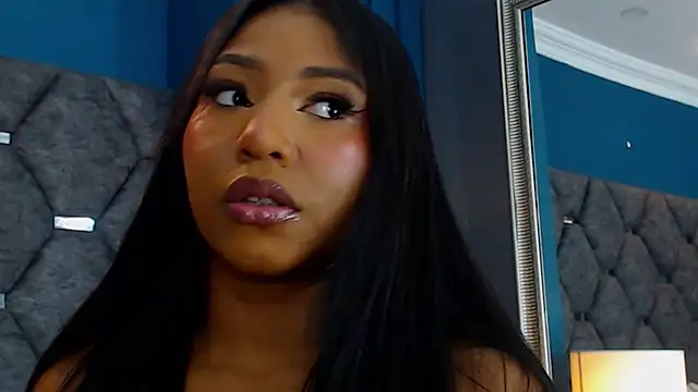 VanessaGlenn online show from 22, 12, 2025