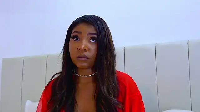 VanessaGlenn online show from 25, 4, 2026