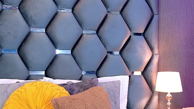 VanessaGlenn online show from 16, 6, 2026