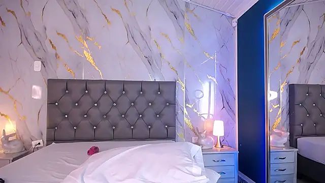 Snapshot of pettit_courtny chatting on 11, 3, 2025 pettit courtny online show from 11, 3, 2025