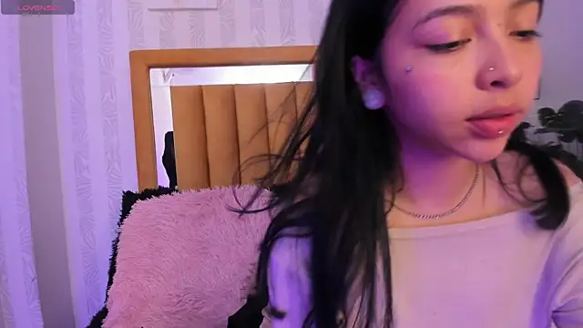 Snapshot of pettit_courtny chatting on 11, 10, 2025 pettit courtny online show from 11, 10, 2025