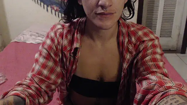 Snapshot of MissRebeka chatting on 4, 8, 2026 MissRebeka online show from 4, 8, 2026