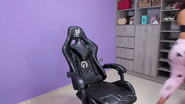 boomsar01 online show from 6, 11, 2025