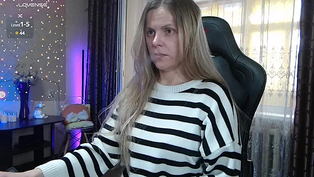 JessieOMays online show from 18, 3, 2025