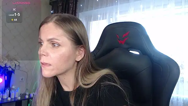JessieOMays online show from 14, 4, 2026