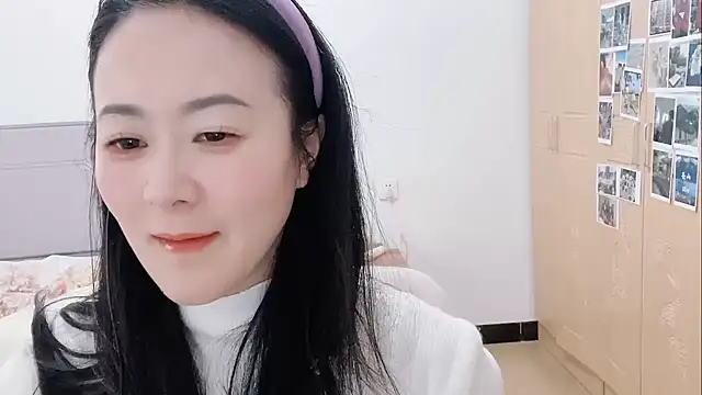 fanfan-FF online show from 10, 2, 2025