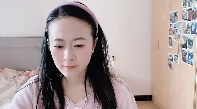 fanfan-FF online show from 9, 2, 2025