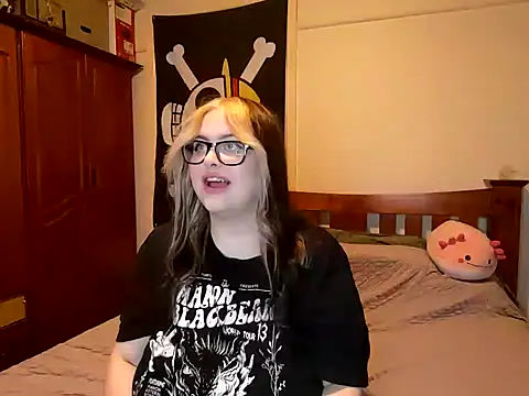 ChubbyBubs online show from 11, 1, 2025