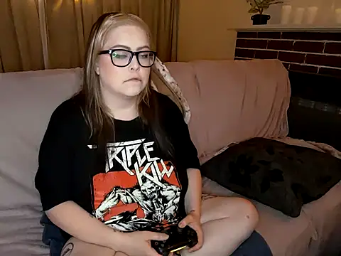 ChubbyBubs online show from 12, 2, 2025