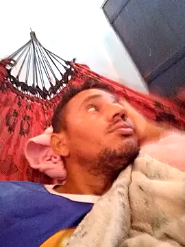 Snapshot of 68_Toni chatting on 25, 10, 2025 68 Toni online show from 25, 10, 2025