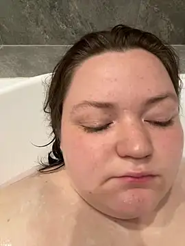 Snapshot of Alex_m chatting on 9, 9, 2025 Alex m online show from 9, 9, 2025