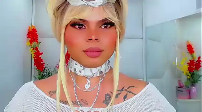 Snapshot of AdanKinng chatting on 28, 2, 2025 AdanKinng online show from 28, 2, 2025