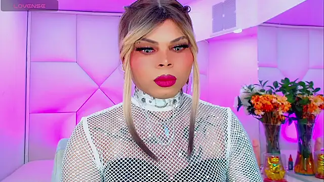 Snapshot of AdanKinng chatting on 13, 9, 2025 AdanKinng online show from 13, 9, 2025