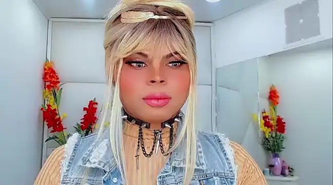 Snapshot of AdanKinng chatting on 10, 3, 2025 AdanKinng online show from 10, 3, 2025