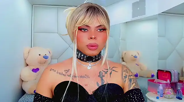 Snapshot of AdanKinng chatting on 15, 3, 2025 AdanKinng online show from 15, 3, 2025