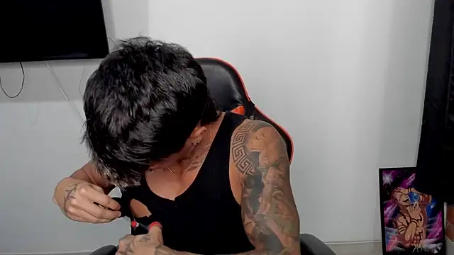 pettergrey1 online show from 23, 10, 2025