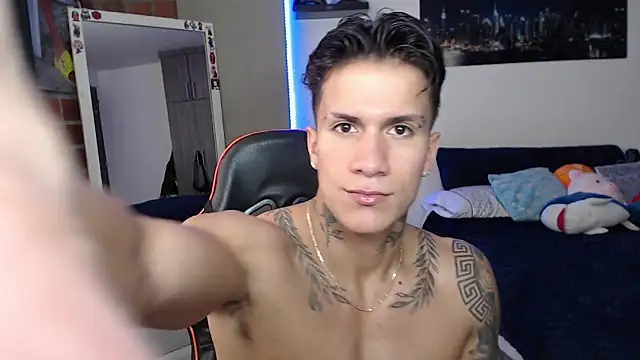 pettergrey1 online show from 19, 6, 2026