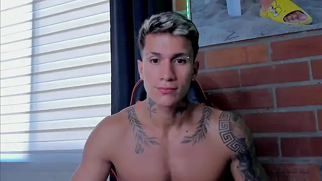 pettergrey1 online show from 10, 9, 2025