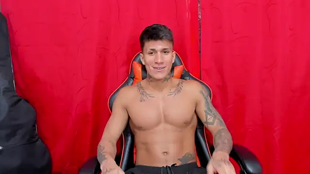 pettergrey1 online show from 10, 1, 2025