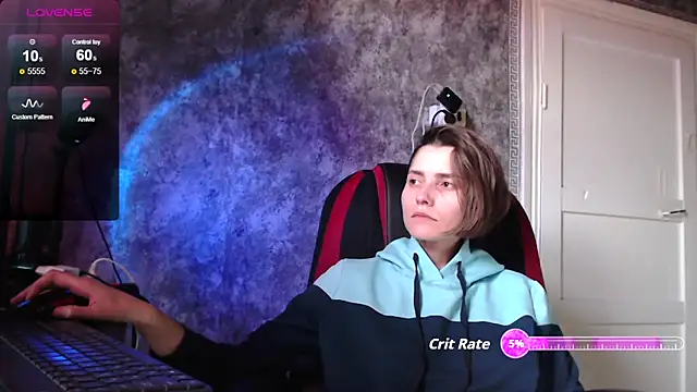 womanstrong78 online show from 24, 9, 2025