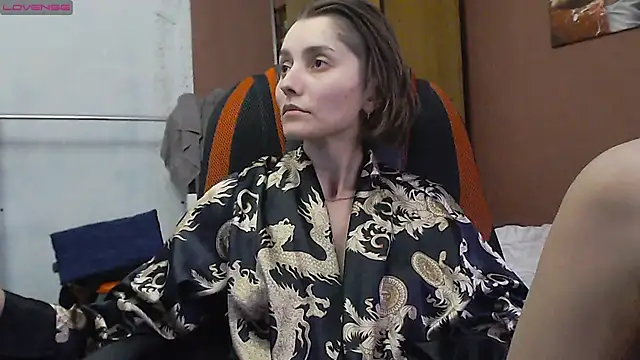 womanstrong78 online show from 17, 3, 2025