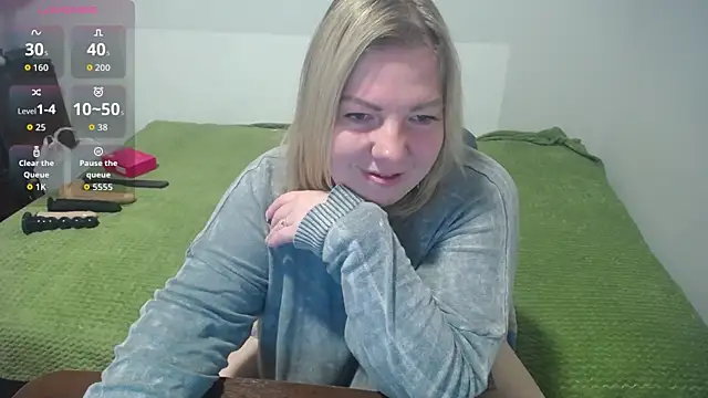 Snapshot of MARGARET_gem chatting on 17, 12, 2025 MARGARET gem online show from 17, 12, 2025