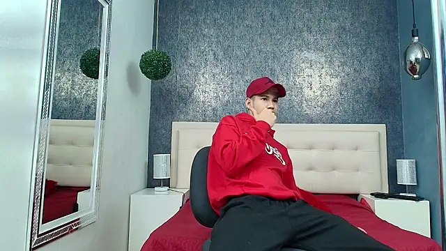 Snapshot of Erick_Zhimerman chatting on 7, 3, 2026 Erick Zhimerman online show from 7, 3, 2026