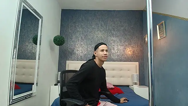 Erick Zhimerman online show from 1, 3, 2026