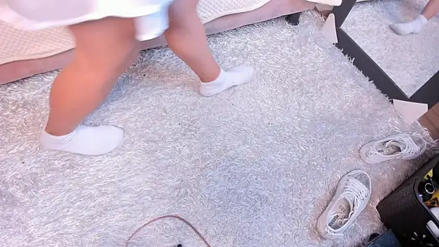 x milu online show from 15, 3, 2025