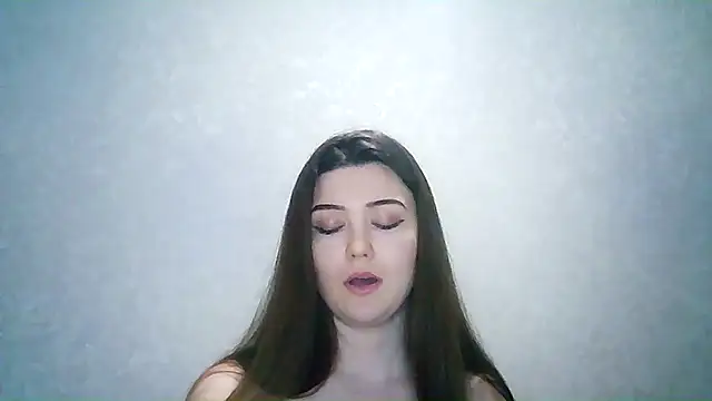 Snapshot of SeductiveTati chatting on 8, 12, 2024 SeductiveTati online show from 8, 12, 2024