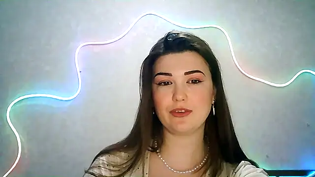 Snapshot of SeductiveTati chatting on 15, 9, 2025 SeductiveTati online show from 15, 9, 2025