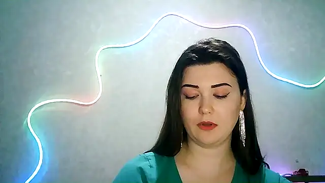 Snapshot of SeductiveTati chatting on 21, 9, 2025 SeductiveTati online show from 21, 9, 2025