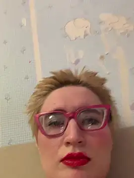 Charlotteeroseee online show from 9, 2, 2025