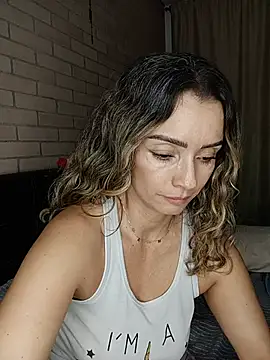 Loly Horny online show from 2, 6, 2026