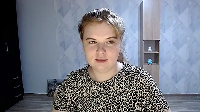 Melina Hot9 online show from 20, 9, 2025