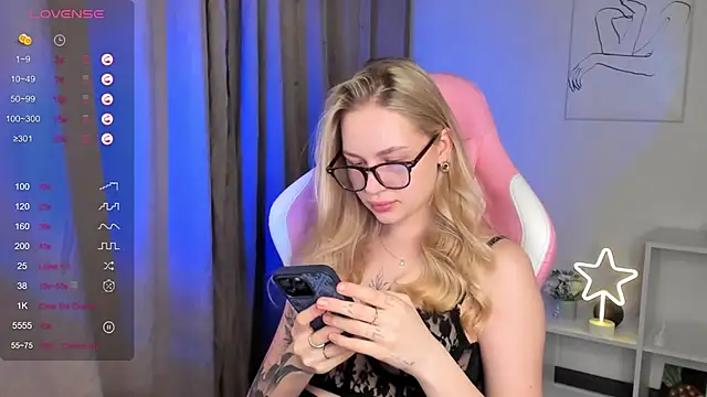 Carol  Cox online show from 24, 2, 2025