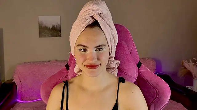 FridaCure online show from 12, 9, 2025