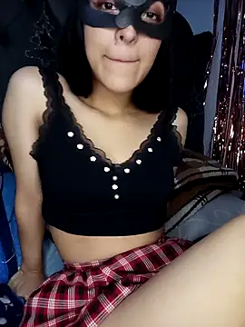 Snapshot of PequeArely chatting on 4, 2, 2025 PequeArely online show from 4, 2, 2025