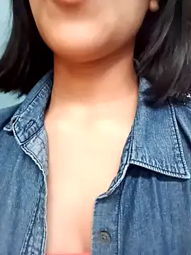 Snapshot of PequeArely chatting on 9, 2, 2025 PequeArely online show from 9, 2, 2025