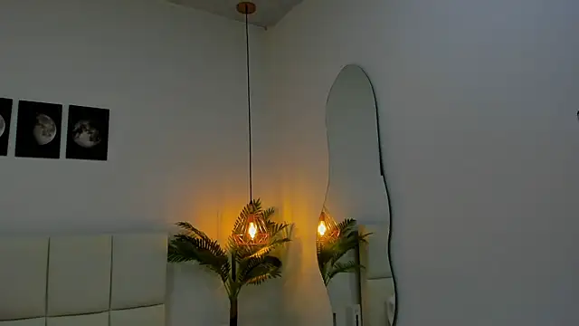 zoe rivers online show from 4, 11, 2025