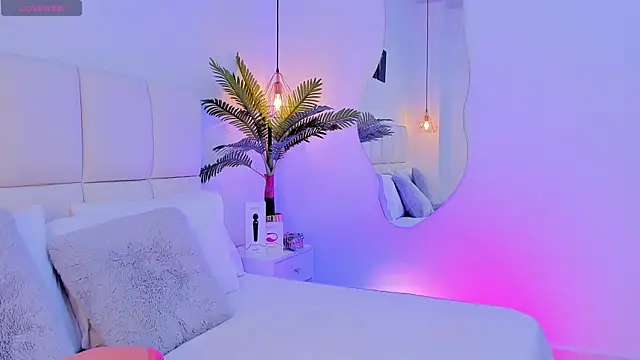 zoe rivers online show from 24, 9, 2025