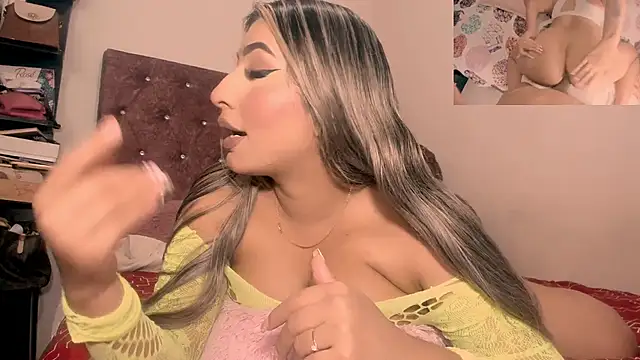 Snapshot of sexylatin_ chatting on 3, 6, 2026 sexylatin online show from 3, 6, 2026