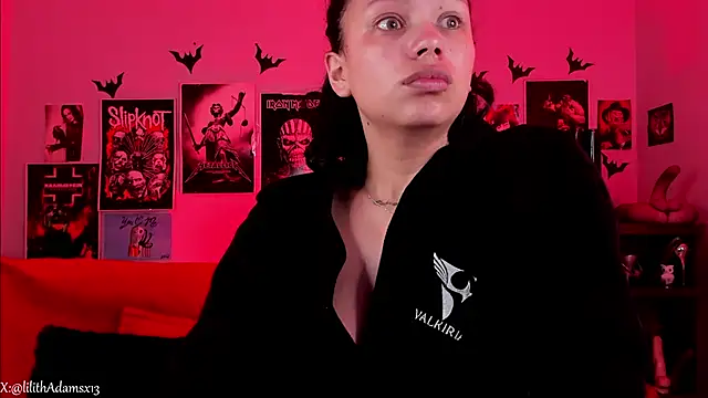 lilith-deveraux online show from 15, 4, 2026