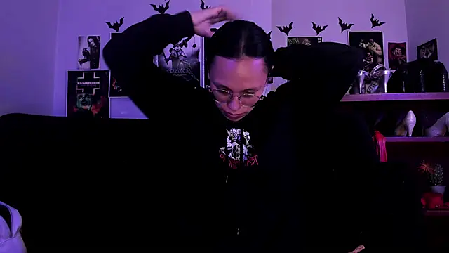 Snapshot of lilith-deveraux chatting on 30, 6, 2026 lilith-deveraux online show from 30, 6, 2026