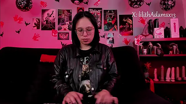 lilith-deveraux online show from 5, 11, 2025