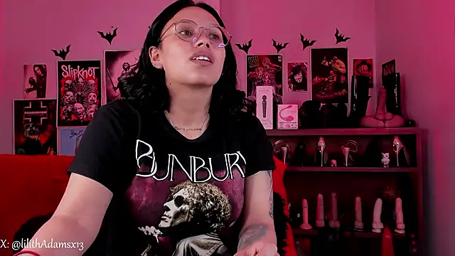 lilith-deveraux online show from 2, 3, 2026