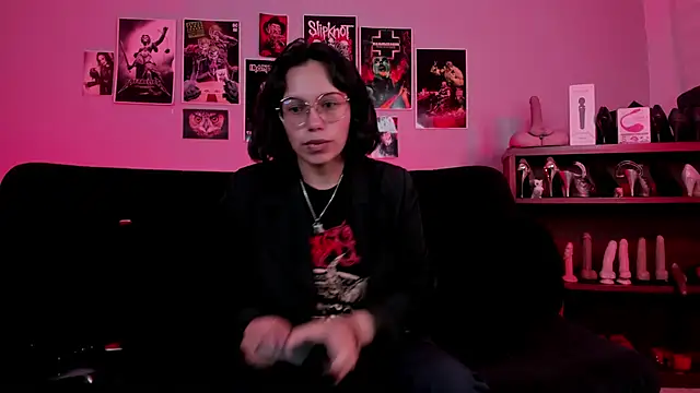 lilith-deveraux online show from 26, 10, 2025