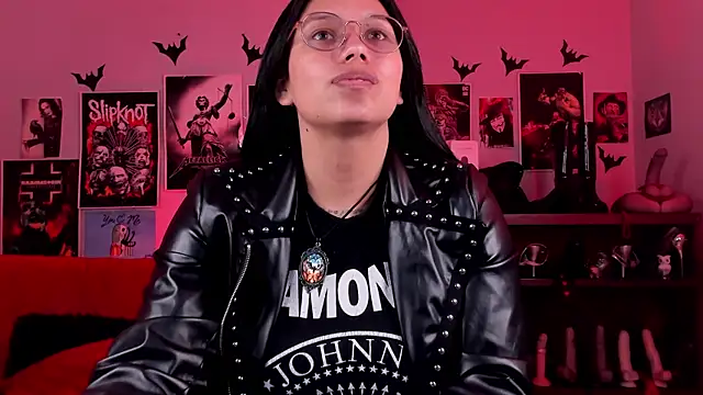 lilith-deveraux online show from 3, 4, 2026