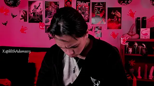 lilith-deveraux online show from 8, 11, 2025